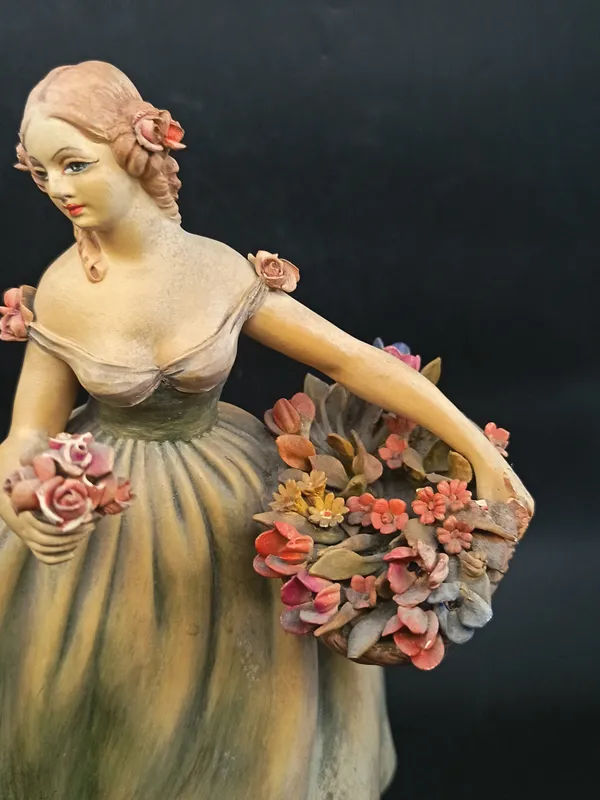 Figura italiana "cacciapuoti"