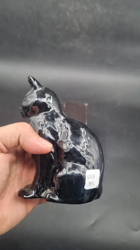 Figura gato negro de porcelana