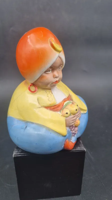 Figura de porcelana buda
