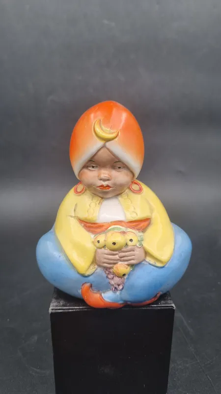 Figura de porcelana buda