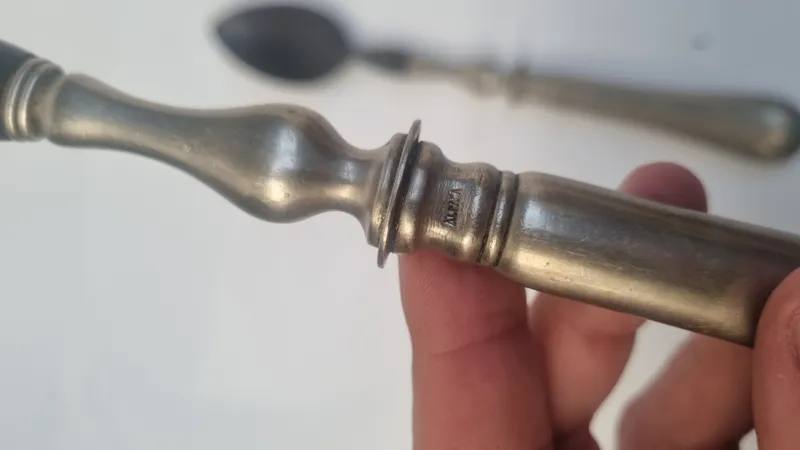 Par de cubiertos para ensalada alpaca y guampa
