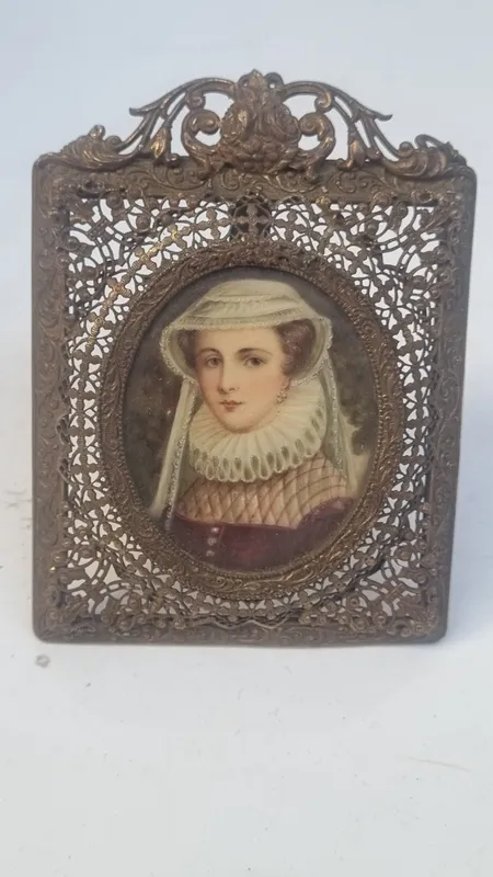 Miniatura de bronce pintada al oleo sobre marfil