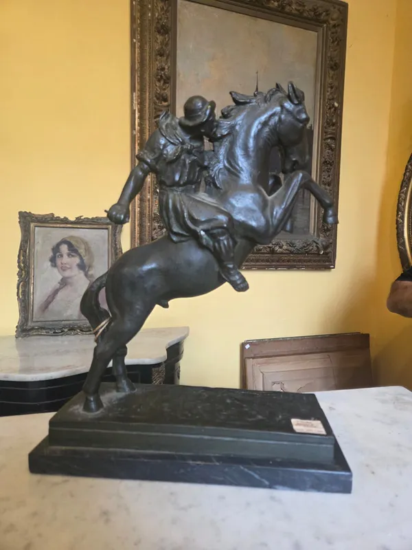Estatua figura de bronce a la cera perdida firmado