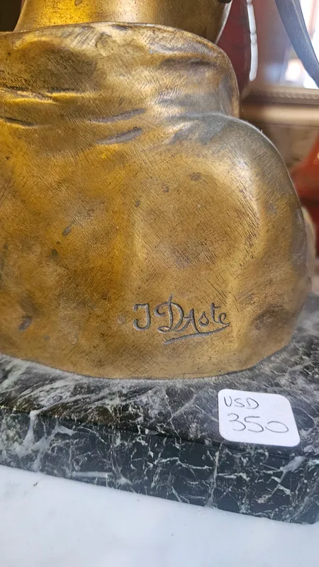 Busto de bronce niño firmado j. d aste