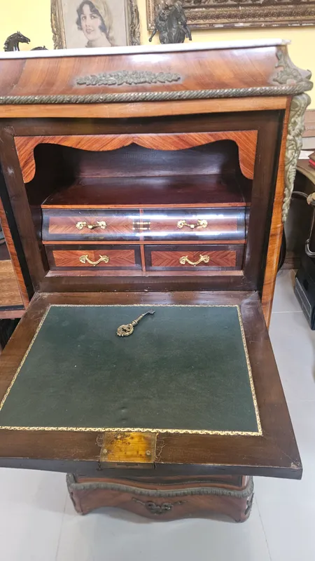 Mueble secretaire simil semanaire frances antiguo con llave