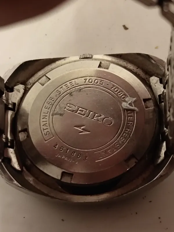 Reloj seiko 7005 a