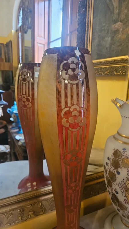Florero le verre naranja y rojizo art deco 1920