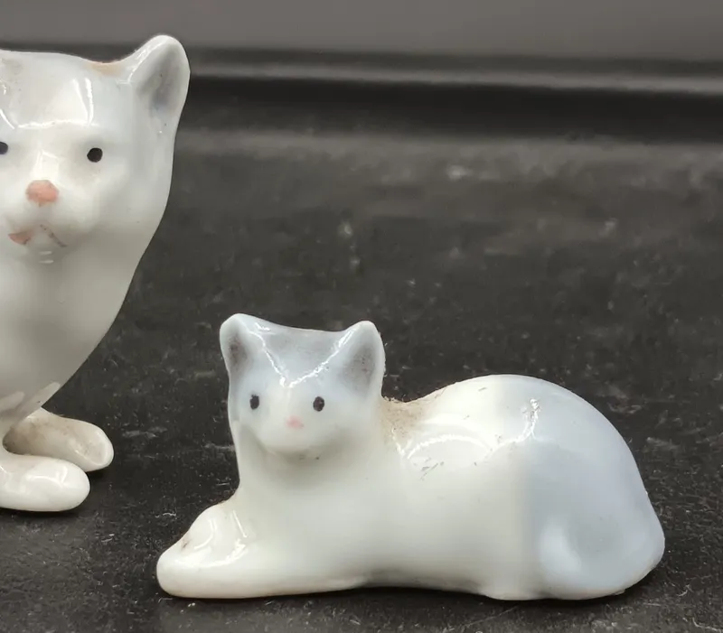 3 figuras gatos antiguos alemanes