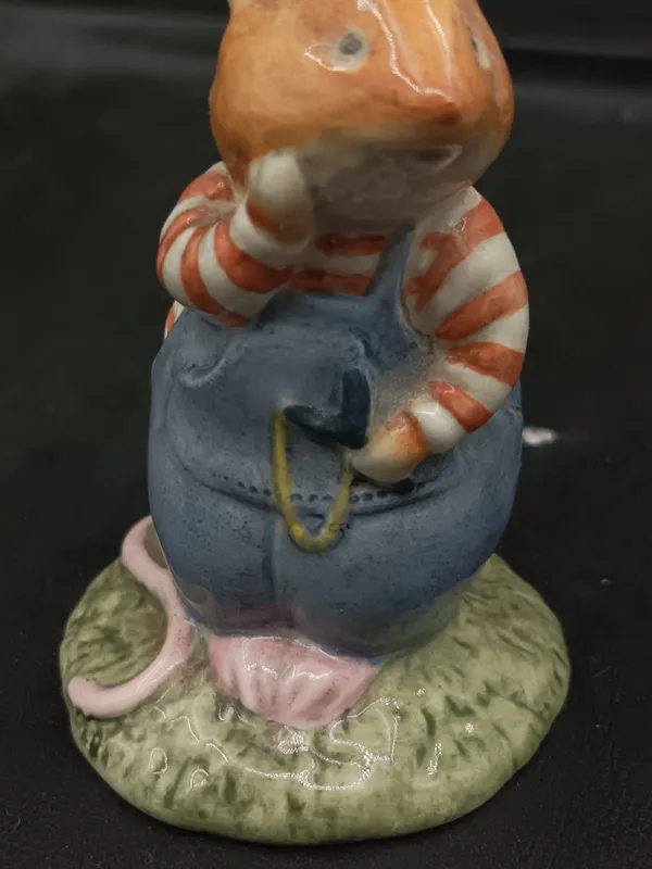 Figura royal doulton wilfred toadflax