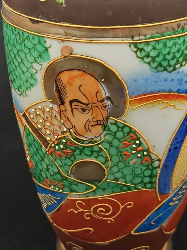 Florero de ceramica satsuma japones
