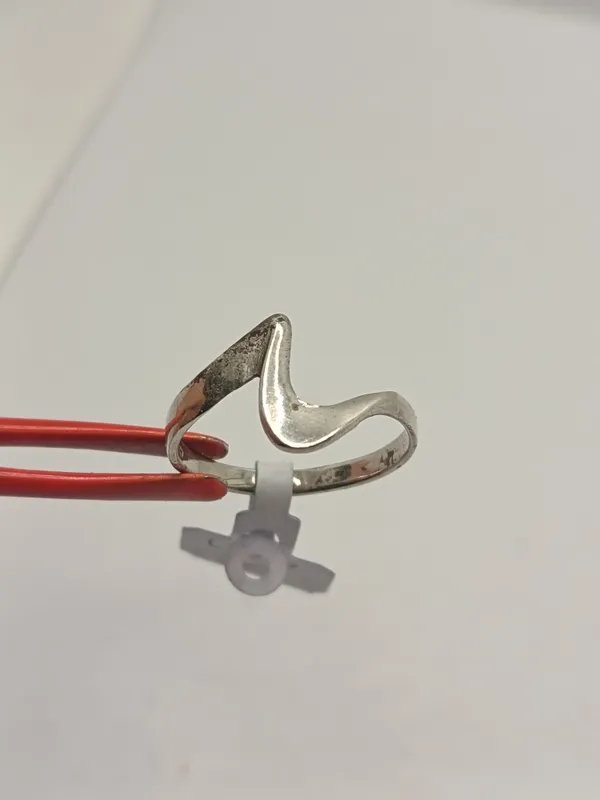 Anillo de plata 925 con diseño