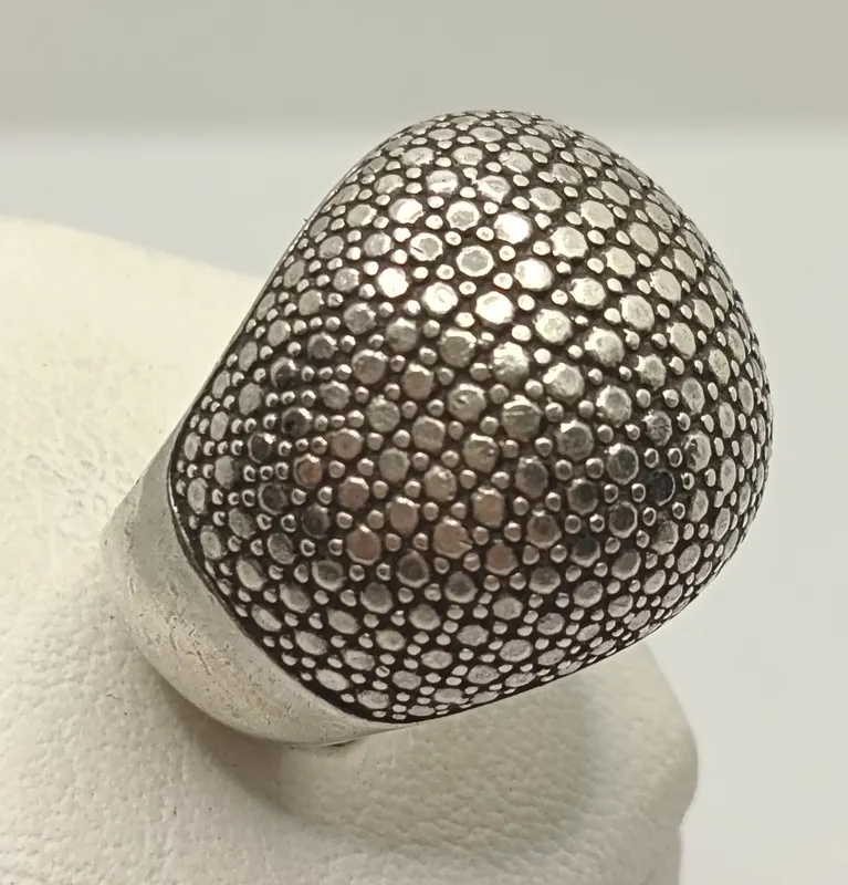 Anillo de plata 925 con diseño