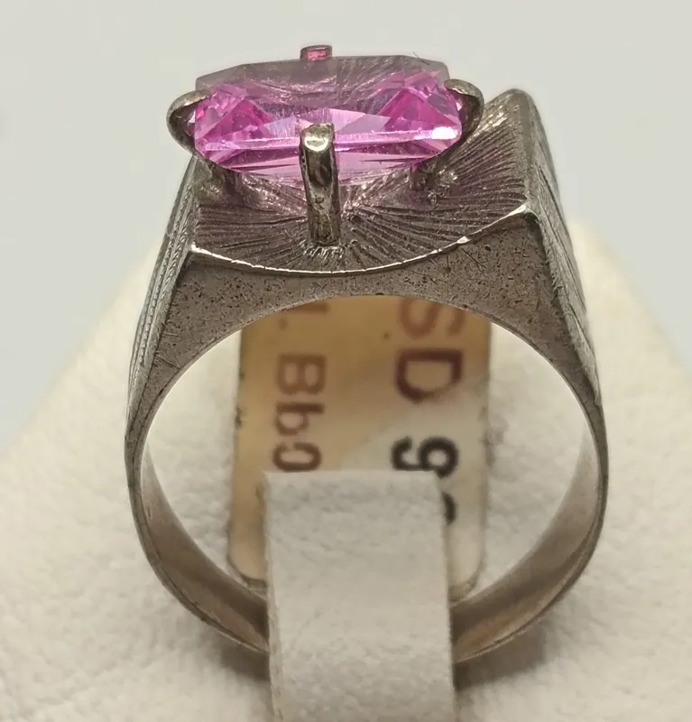 Anillo de plata 925 con amatista central