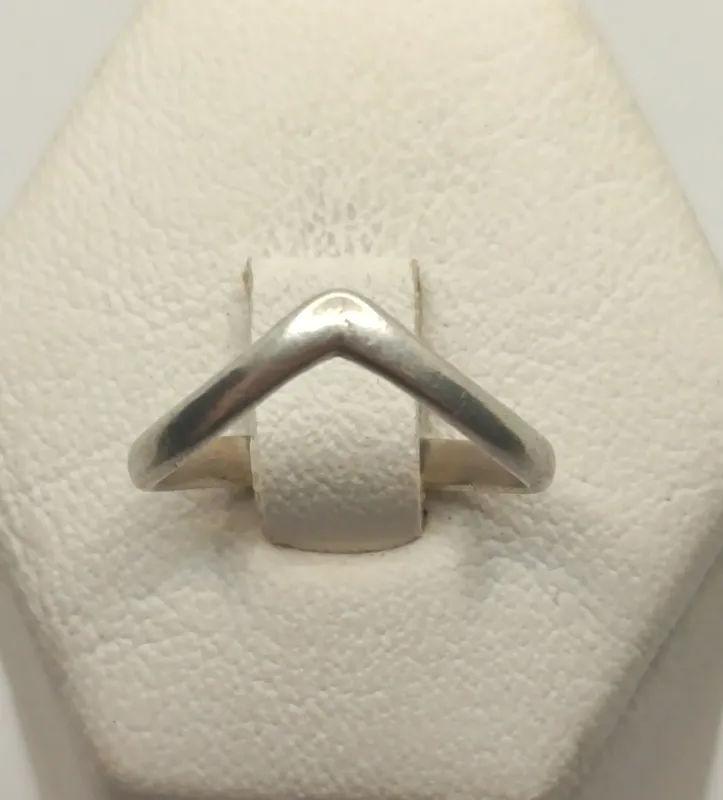 Anillo de plata 925 estilo valentino