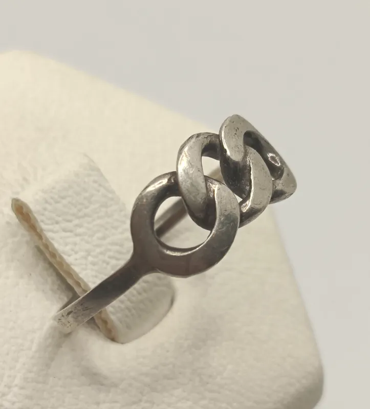 Anillo de plata 925 con diseño