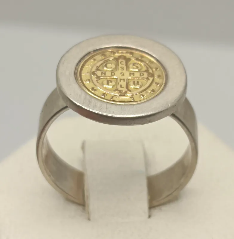 Anillo de plata 925 con cruz central en oro