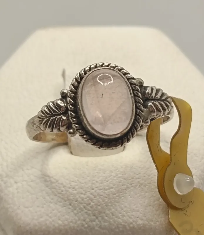 Anillo de plata 925 con amatista central