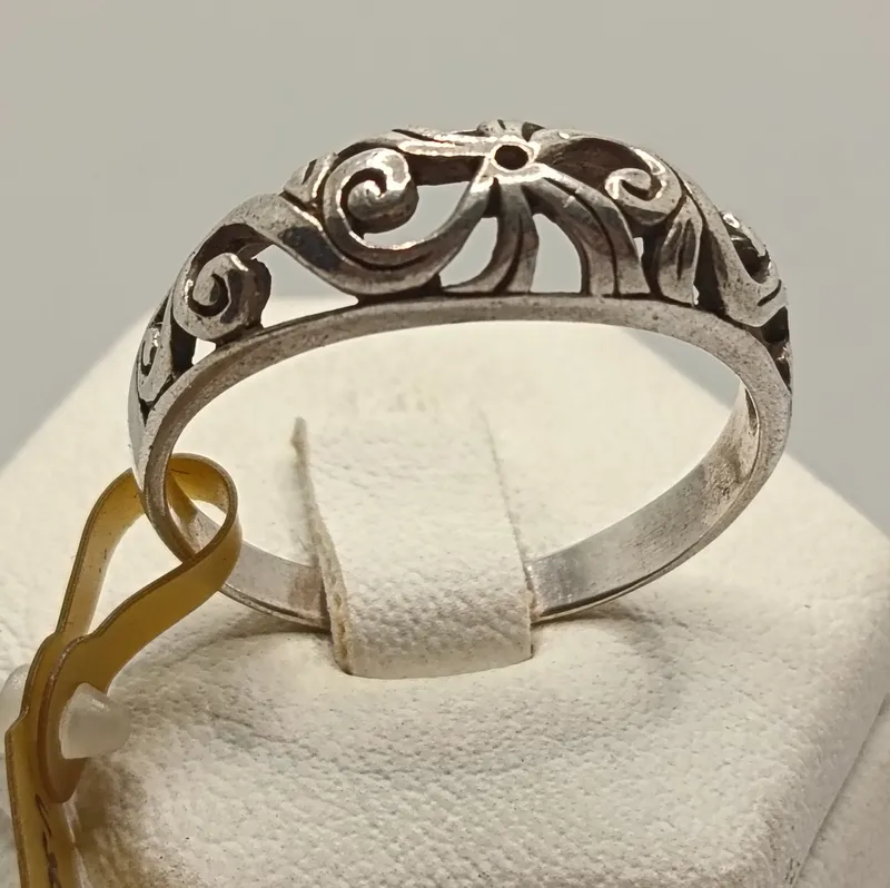 Anillo de plata 925 con diseño