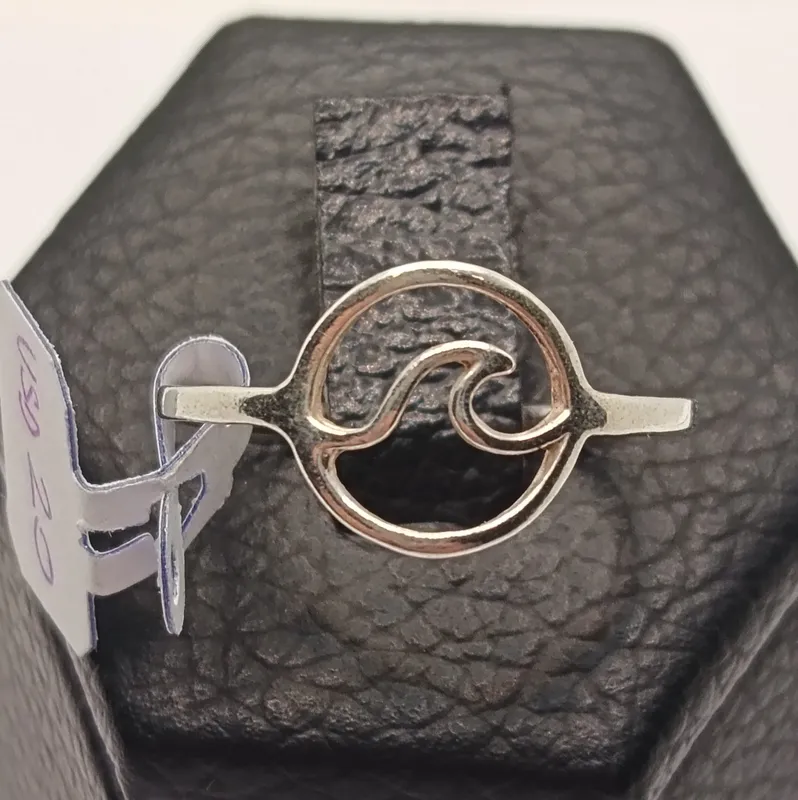 Anillo de plata 925 con diseño