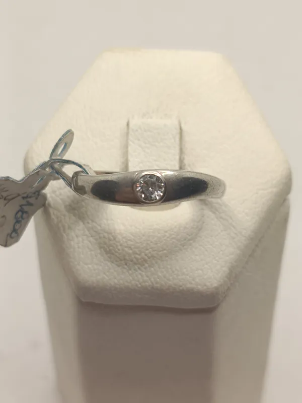 Anillo de plata 925 con circonia