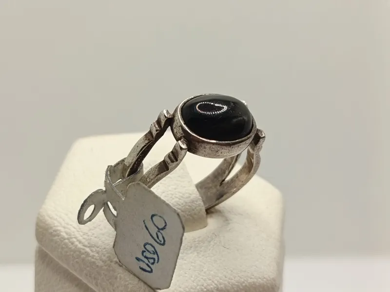 Anillo de plata 925 con onix
