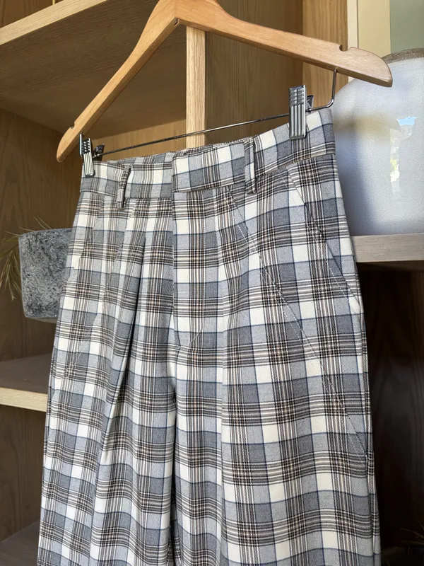 Pantalón a cuadros beige azul y marrón Lanhtropy