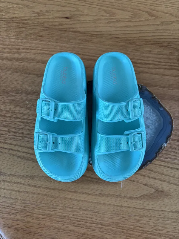 Sandalias de goma verde agua Bubba