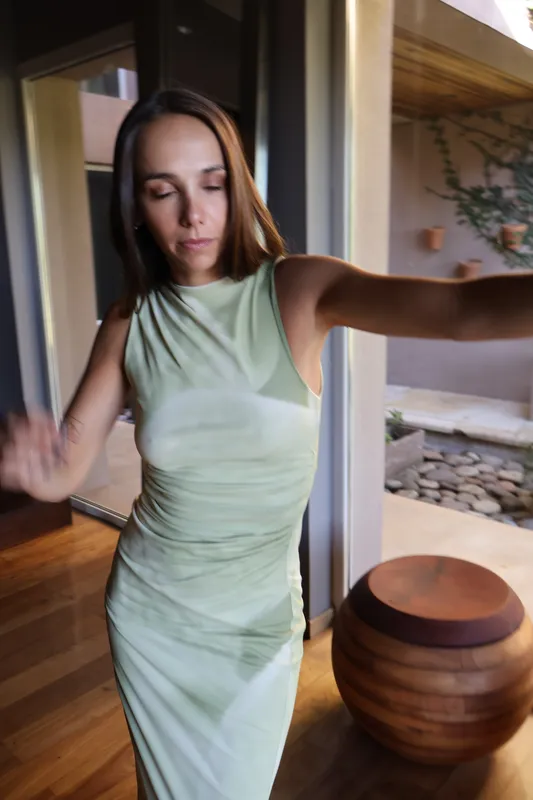 Vestido verde batik drappeado Pull&Bear