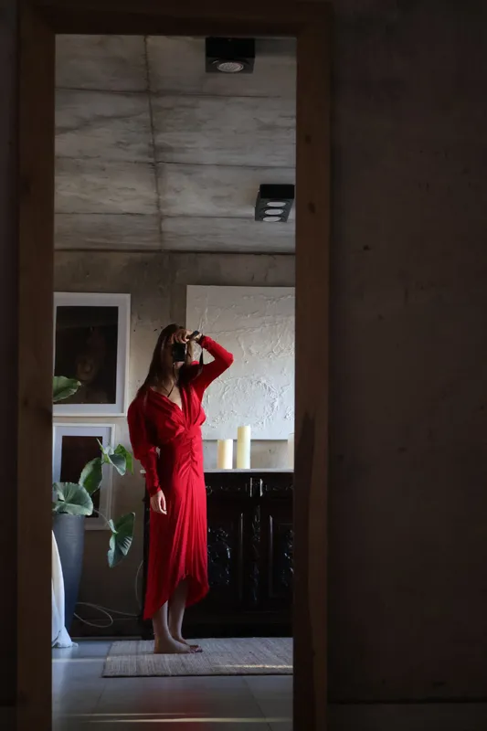Vestido rojo mangas largas Maria Cher