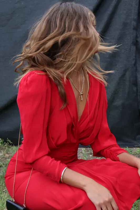 Vestido rojo mangas largas Maria Cher