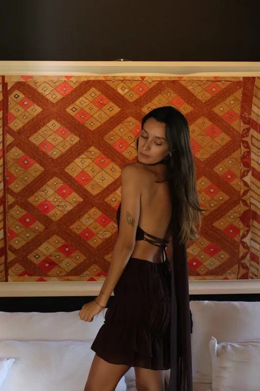 Vestido marrón corto lazo Victa
