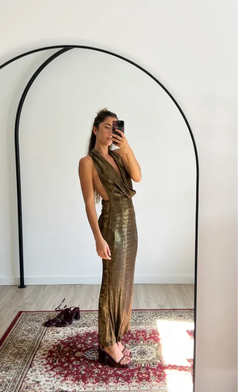 Vestido verde metalizado Zara