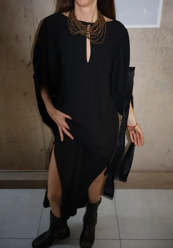 Vestido negro manga larga Allo Martinez