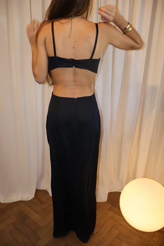 Vestido negro con corpiño Simona